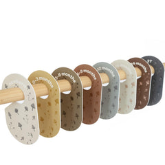 3 Sprouts Mushroom Dividers with newborn size labels for quick outfit planning.