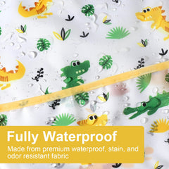 Accmor bib with adjustable fit and hook-and-loop closure for growing babies.