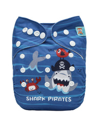 ALVABABY one-size adjustable cloth diaper with two inserts for a snug, reusable fit.