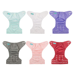 ALVABABY one-size snaps enable a snug, adjustable fit.