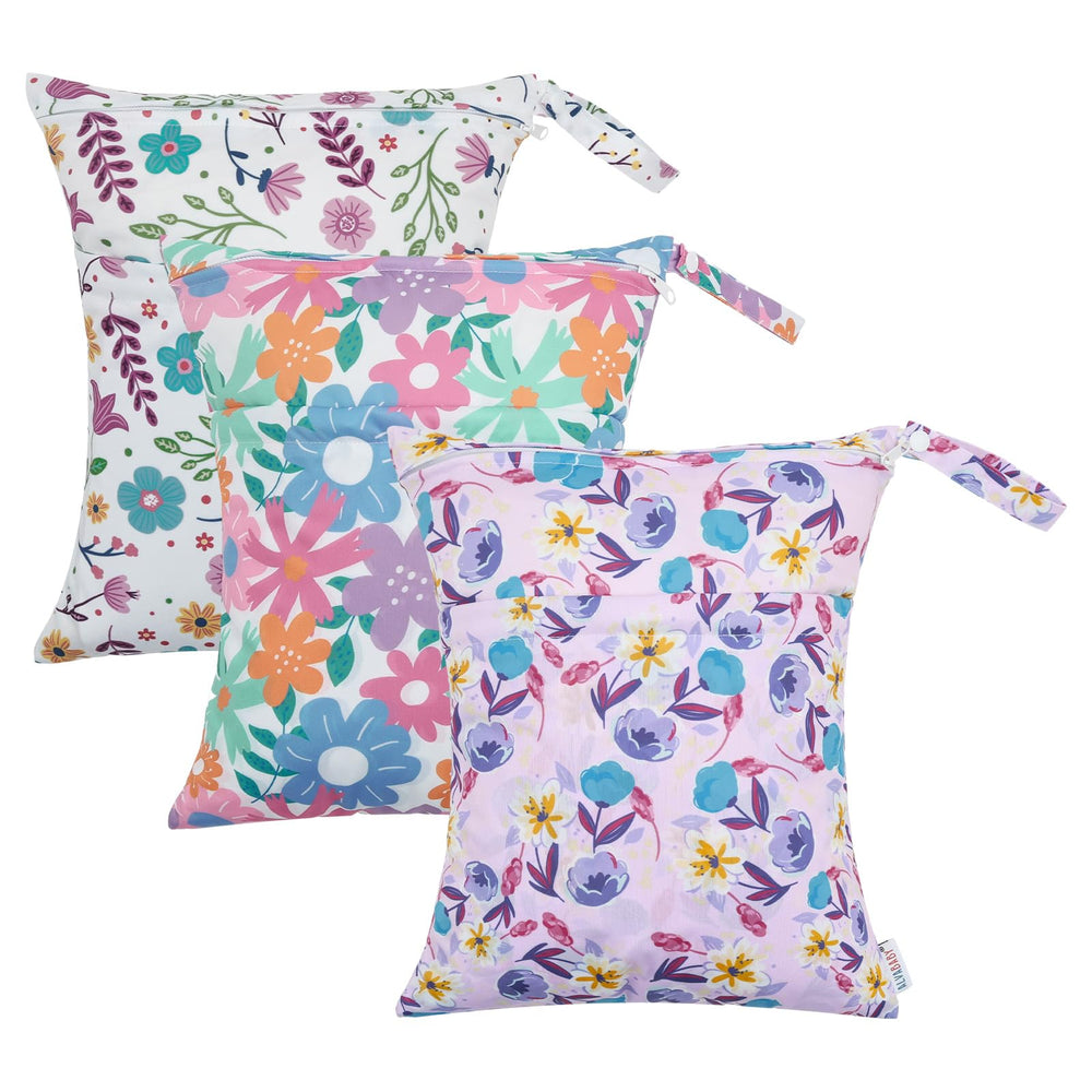 ALVABABY wet/dry bag dual pocket keeps wet and dry items organized.