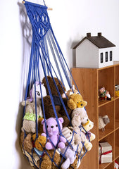 Amdermi plush toy hammock flat wall design offers easy access and large opening.