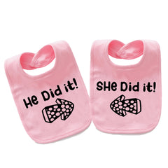 AOUYOA He Did It twins bibs pink close-up, soft skin-friendly fabric