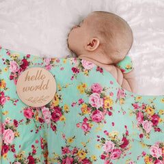 AQOKKA swaddle fabric close-up shows soft stretch and quality