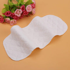 Aramox diaper liner features reinforced stitched edges for durability through washing.