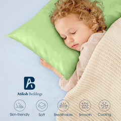 Atiksh Beddings soft weave closeup highlights silky-smooth texture.