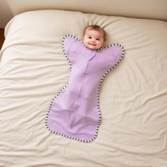 Aullar Baby Transition Swaddle demonstrates a 3-stage transition: arms-in to two-arms-out