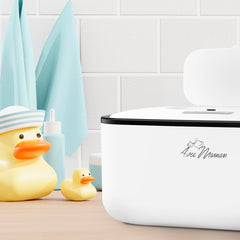 Avec Maman S1 top-heating element heats wipes quickly.