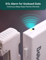 BABELIO Auto-Close gate in action demonstrates hands-free convenience