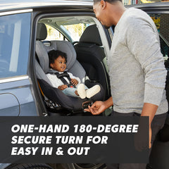 City Turn rotating seat side profile highlights effortless turning for parent comfort