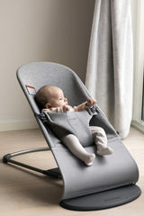 BabyBjörn Bouncer Bliss displays 4-position adjustable frame for growing child