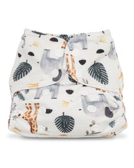 Babygoal cloth cover for prefolds keeps baby dry and comfortable