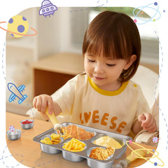 Bakpoco divided plate with lid for easy packing and freshness.