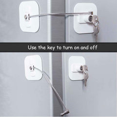 BAOWEIJD fridge lock with keys demonstrates quick one-hand operation for trusted adults.