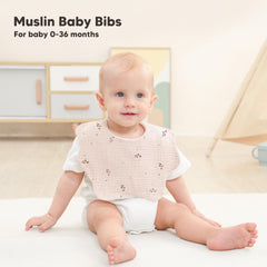 Bearmoss dual-layer bib with plush backing keeps wetness away from clothes.