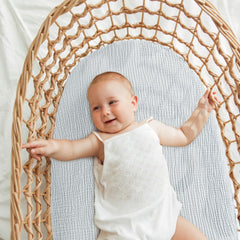Bearmoss oval bassinet fit shown for versatile mattress compatibility.