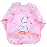 Bebechi bib waterproof fabric close-up highlighting spill resistance