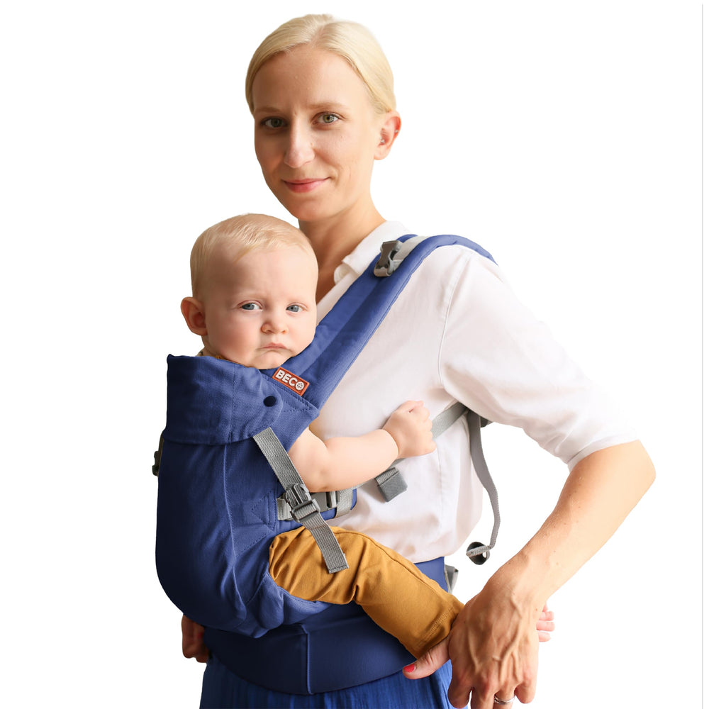 Beco Gemini 2.0 in blue offers newborn comfort and secure support.