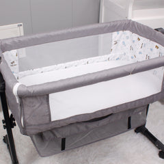 Belsden bassinet sheets fit oval-hourglass-rectangle shapes for versatile use.