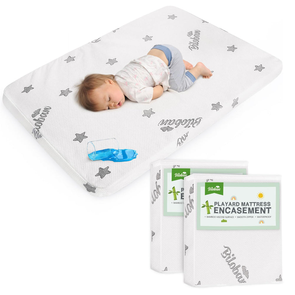 Biloban Pack n Play mattress protector zipper keeps surface clean and dry.