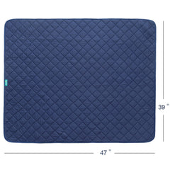 Biloban comforter ready for sleep, travel, or stroller moments with lightweight warmth.