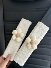 BNTR car seat belt cover with flower design protects clothes and boosts style.