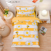 Btargot 4-piece toddler bedding with colorful bees and flowers for a cozy bedtime.