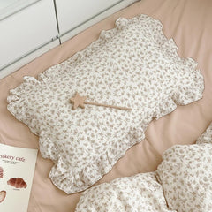 Bulutu cotton muslin toddler pillowcase with camellia flowers for gentle sleep