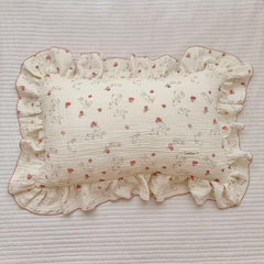 BuLuTu rabbit floral toddler pillowcase pattern for gentle, kid-friendly bedtime decor.