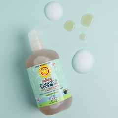 California Baby Calming Shampoo pump-dispense demonstrates easy gentle application