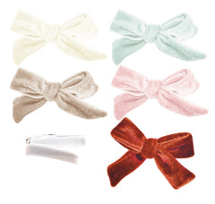California Tot Joy Clip Set 5 off-white bow securing fine hair for daily wear