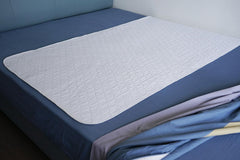 Careboree bed pad with quilted cotton top layer for breathable protection