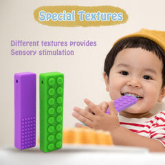 Choneer chew necklaces textured dots detail for oral sensory stimulation