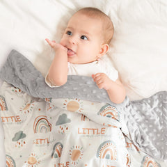 Civarua Kids flowers pattern blanket adds charm during cuddle time.