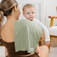 Comfy Cubs Burp Cloths Pack 10 flat lay highlights large 16 by 12 inch coverage.