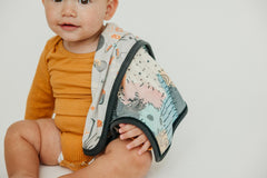 Print on one side with solid back, stylish.