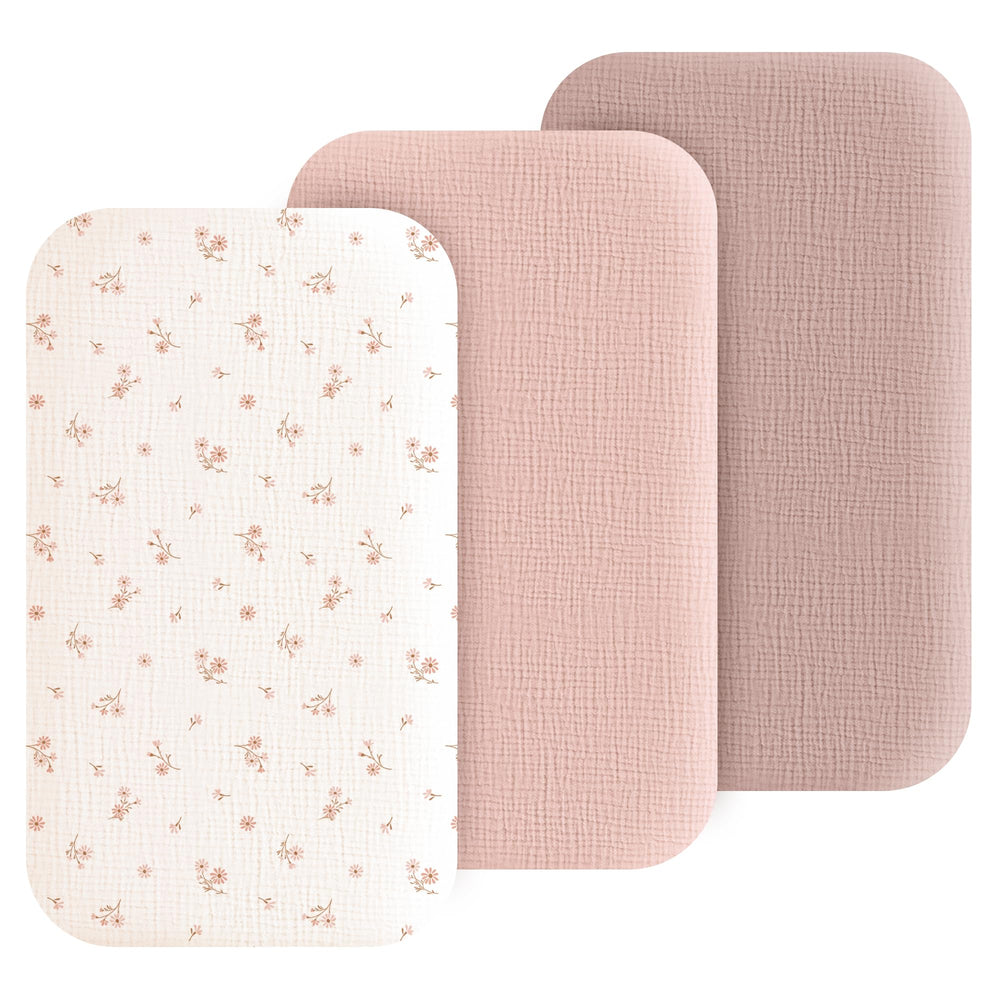Coreeky muslin bedside sleeper sheet closeup shows breathable cotton for baby comfort