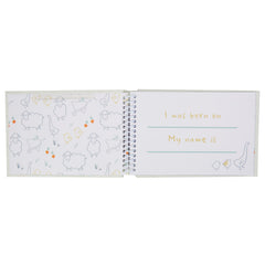 BP73-24958 holds 4x6 and 3x5 photos for flexible layouts.