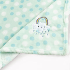 CREVENT unisex design blanket in plush material suitable for all ages and outfits.