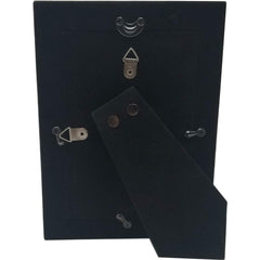 CustomGiftsNow felt-backed bottom design keeps the frame stable on any surface.