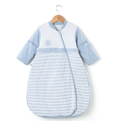 CYUURO baby sleeping bag sleeves overview: cozy wearable blanket for cool nights.