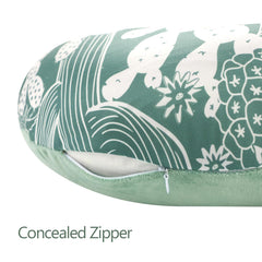 DayeeBall nursing cover hidden zip ensures smooth layer during feeds.