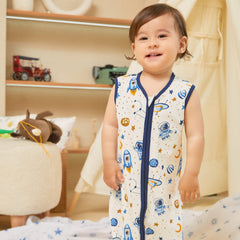 DaysU 0.5 tog cotton sleep sack keeps baby comfortable in all seasons.
