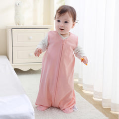 DaysU sleeveless wearable blanket keeps arms free and cozy