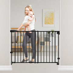 DEARBB no bottom bar gate enables safe, wide walk-through passages.