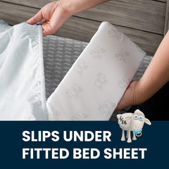 Delta Children bedrail 56-inch length offers extended edge protection for larger beds