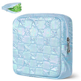 Desing Wish period bag with inner pocket keeps tampons organized and discreet.
