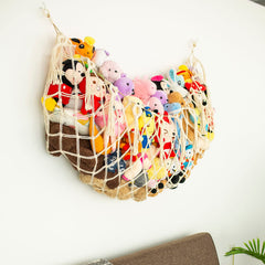 Diocos large-capacity plush hammock fits many toys, keeping rooms tidy.