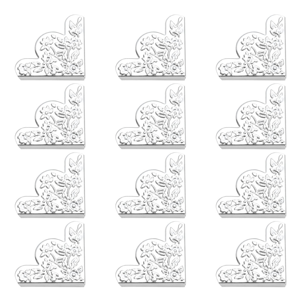 Dophee decorative corner protector in silver adds edge protection and shine.