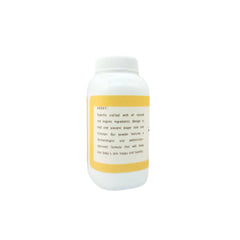 Dusty Baby Powder nourishes and softens skin with shea oil.